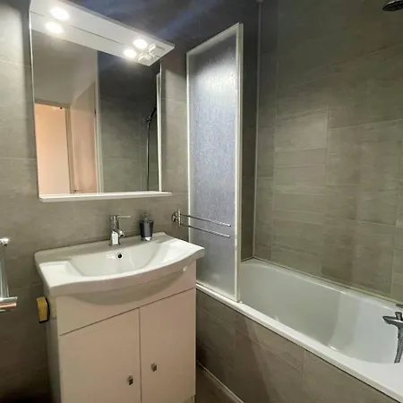 2 Pieces - 6 Personnes Cyprien Sc090-232 Saint-Cyprien (Pyrenees-Orientales)